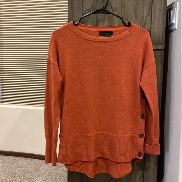 Sweaters - Burnt orange sweater